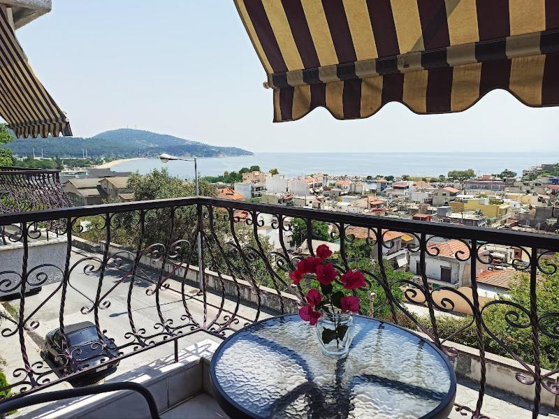 Sunny Loft Apartment Kavala Exterior photo